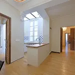 Superbe Appartement 95M2 Proche Arenes- Parking Offert