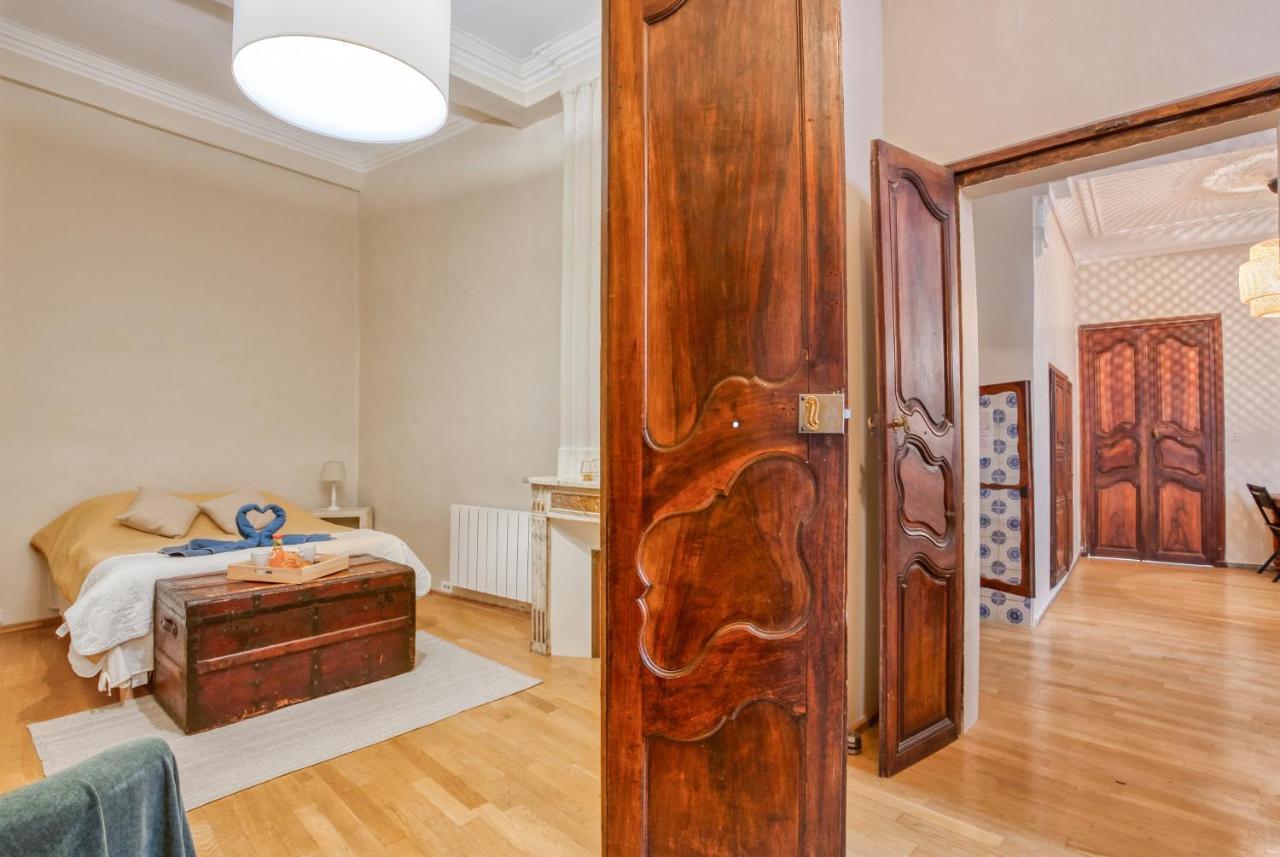 Apartment Superbe 95m2 Proche Arenes- Parking Offert *